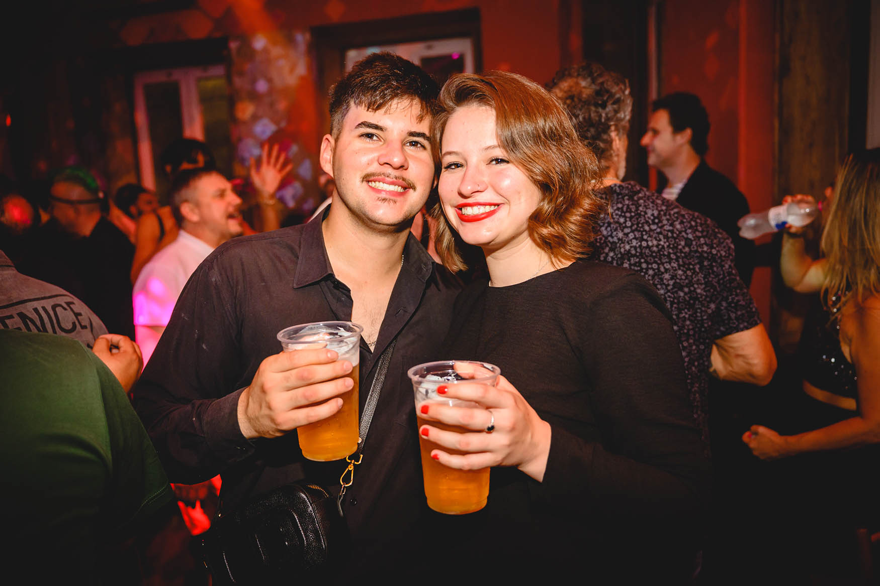 BALONÊ * A FESTA VERY 80S!