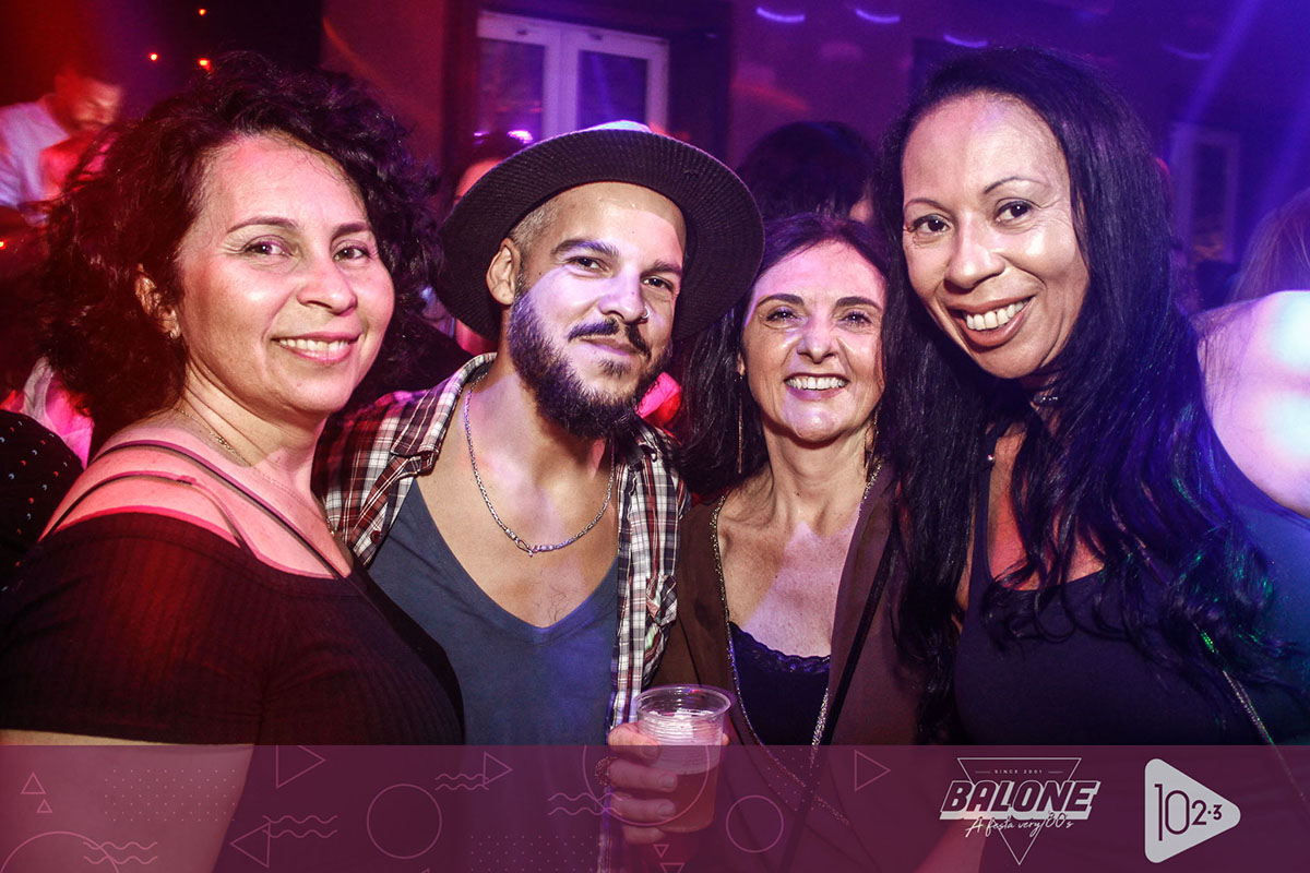 A Festa VERY 80s & 90's chega em clima radiofÃ´nico! 
