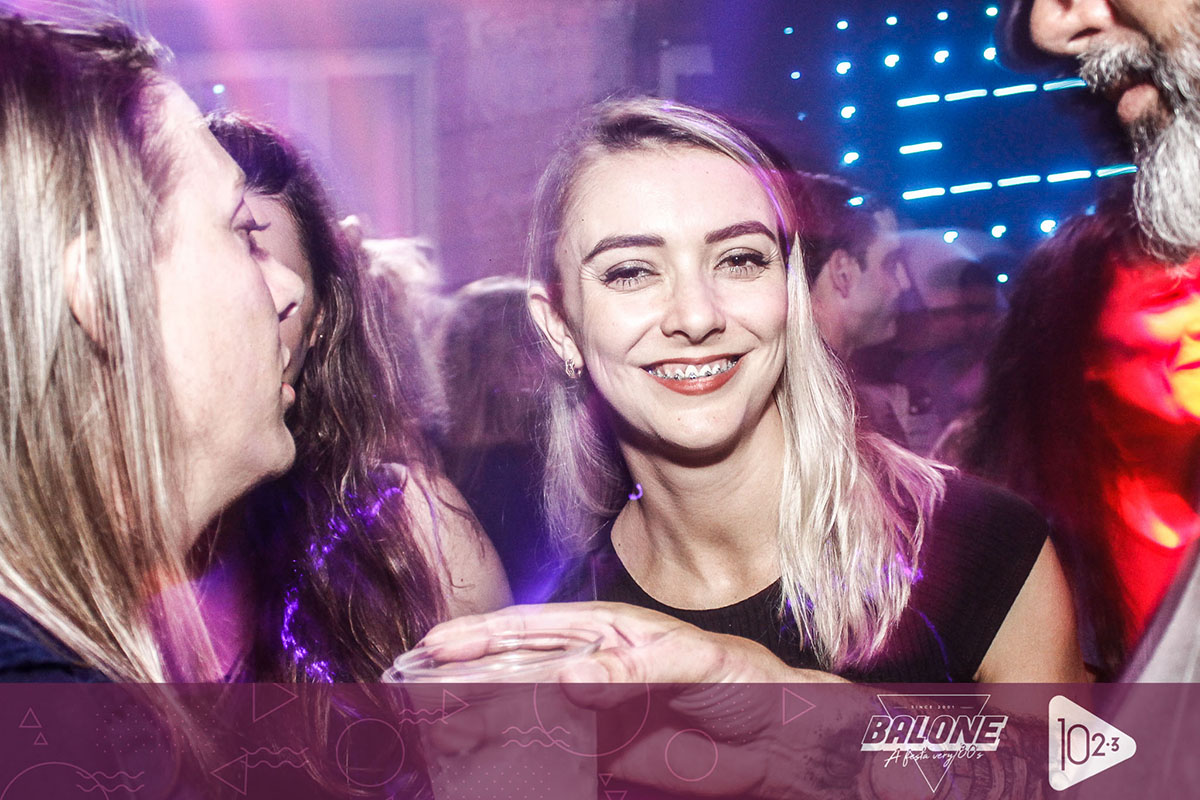 A Festa VERY 80s & 90's chega em clima radiofÃ´nico! 